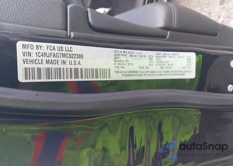 2021 Jeep Grand Cherokee Laredo X 4X4 z USA, uszkodzony, nr VIN 1C4RJFAG7MC622389